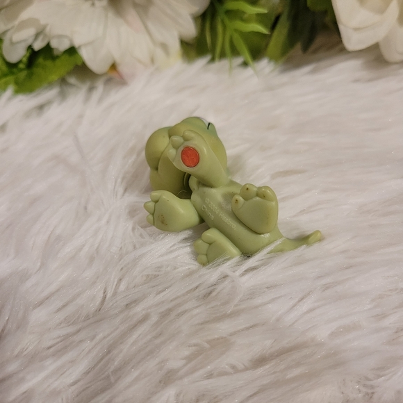 2/$10 Littlest Pet Shop Authentic LPS #374 Green Iguana Lizard Purple Eyes - Picture 9 of 9